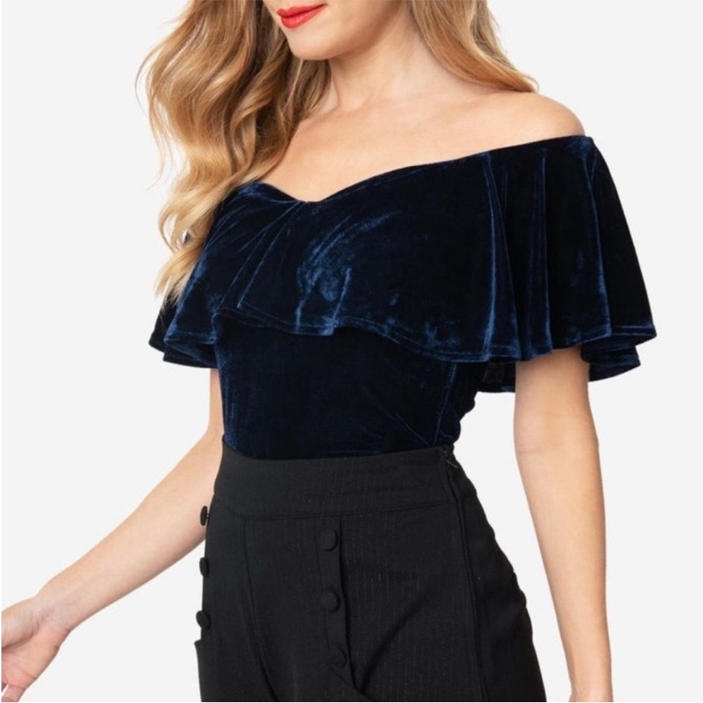 Unique Vintage 1950s Navy Velvet Frenchie Top